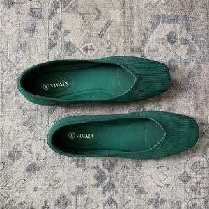 Vivaia Green Ballet Flats